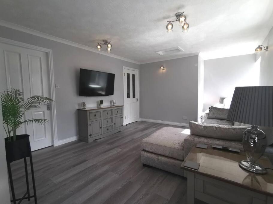 B'Dazzled Flat, Castletown Apartment Thurso Luaran gambar