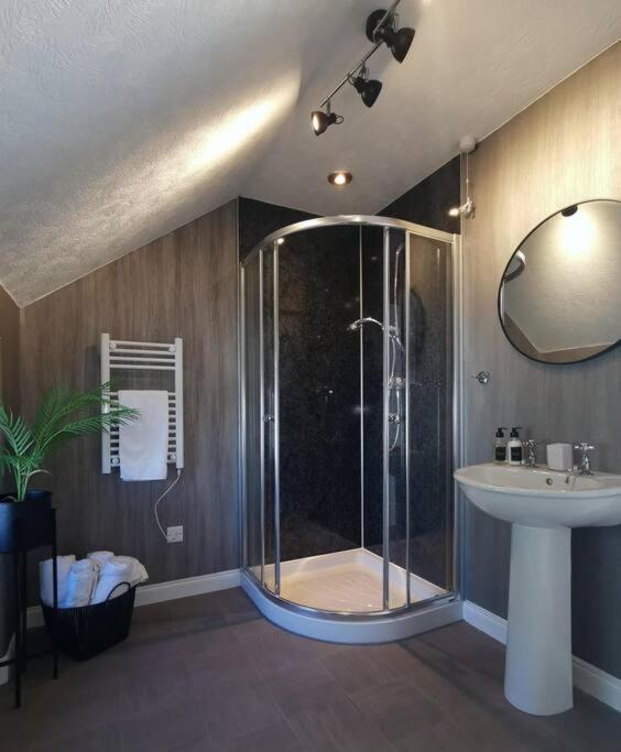B'Dazzled Flat, Castletown Apartment Thurso Luaran gambar
